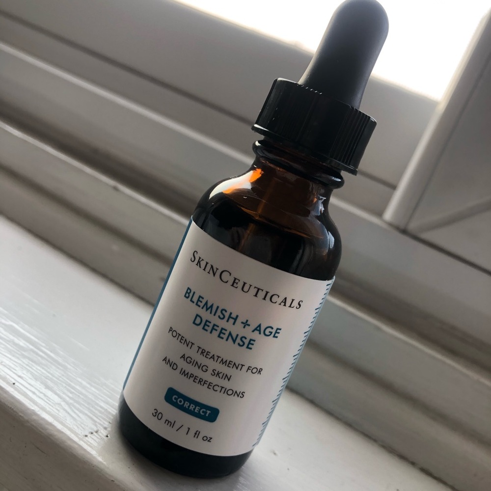SkinCeuticals BLEMISH + AGE DEFENSE